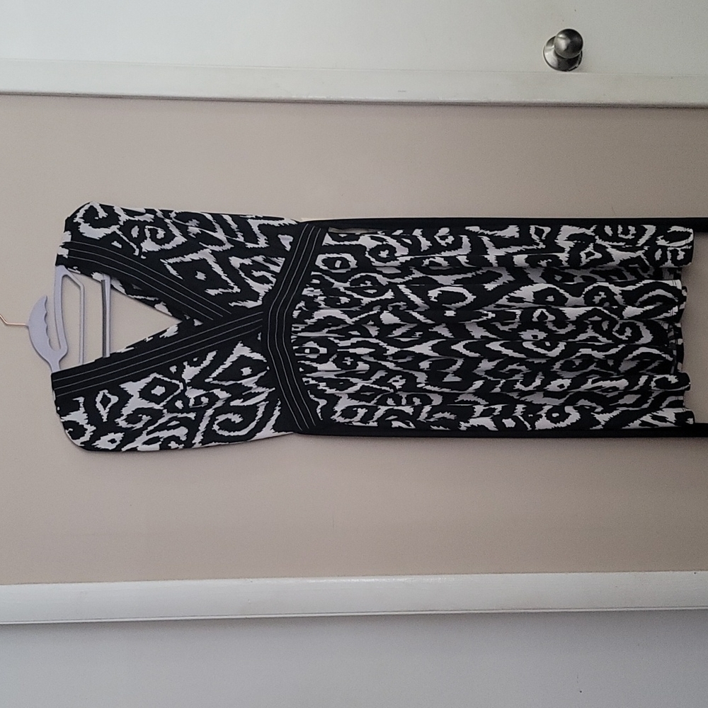 Gently used black and white dress XL